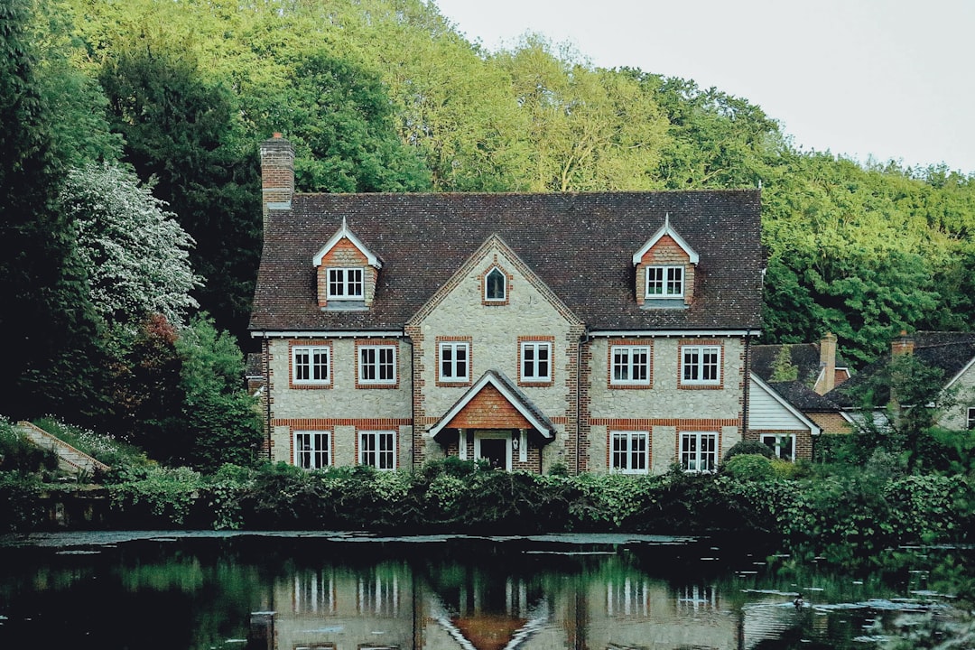 Comment une maison d’architecte peut-elle redéfinir votre conception de l’habitat?